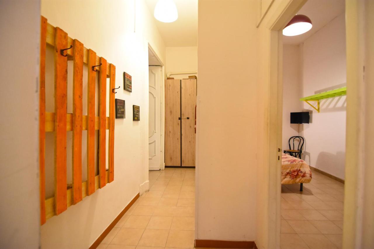 Iside Apartment Napels Buitenkant foto